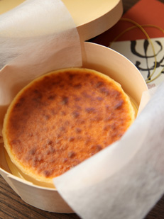 濃厚半生チーズケーキ
